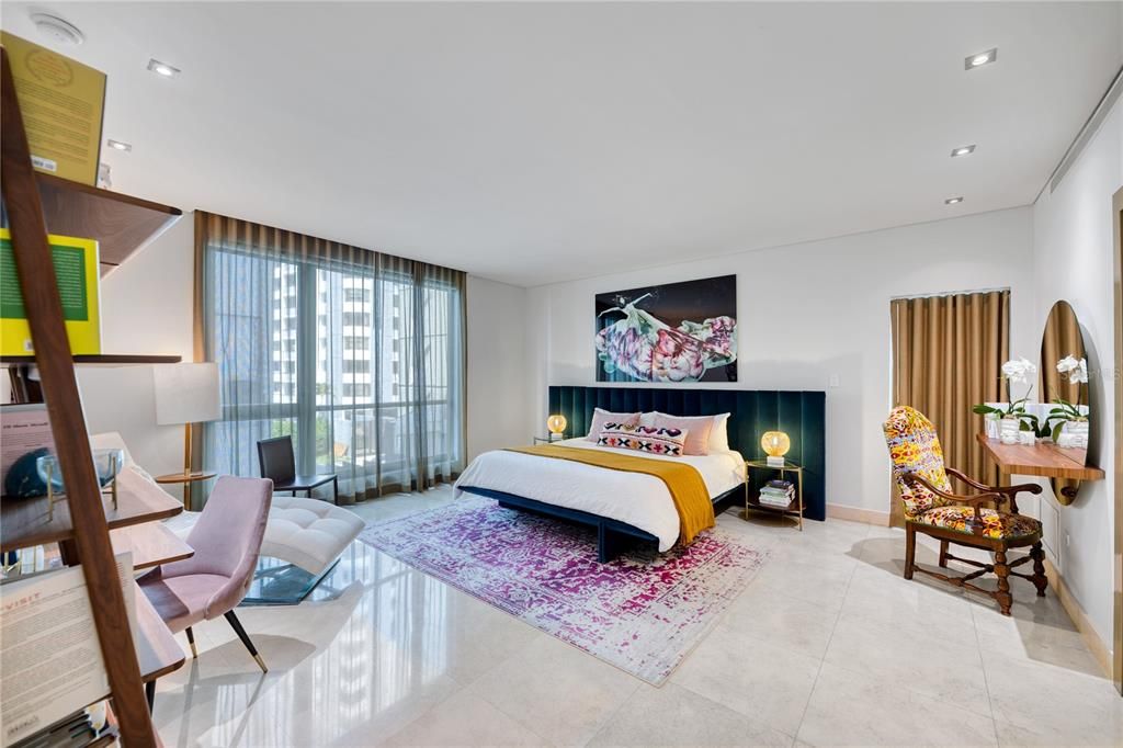 Active With Contract: $2,650,000 (4 beds, 2 baths, 4564.64 Square Feet)