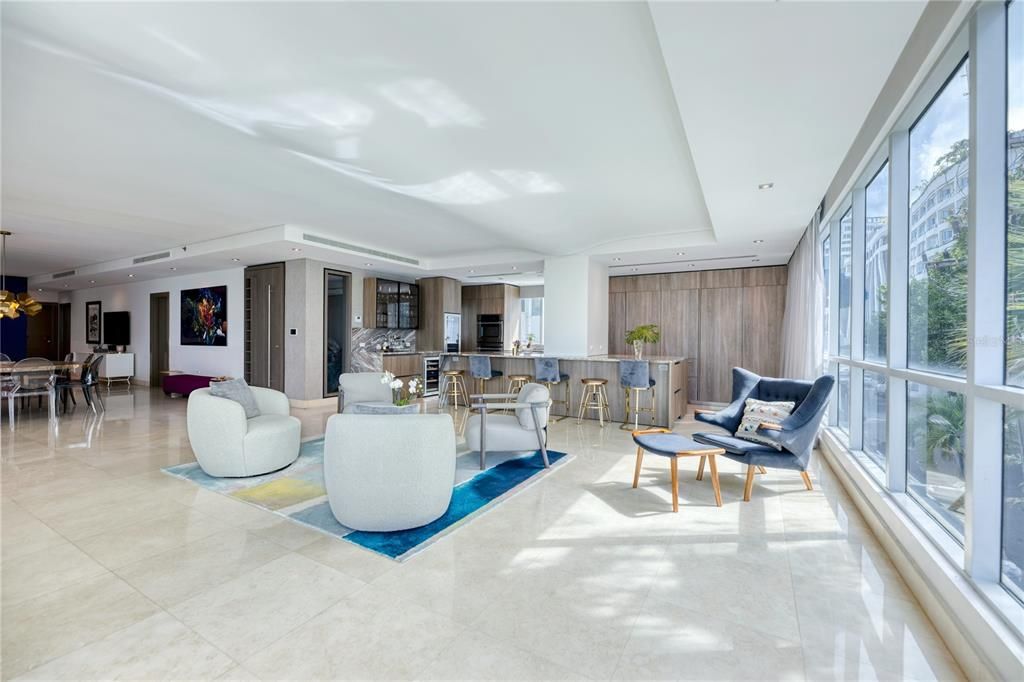 Active With Contract: $2,650,000 (4 beds, 2 baths, 4564.64 Square Feet)