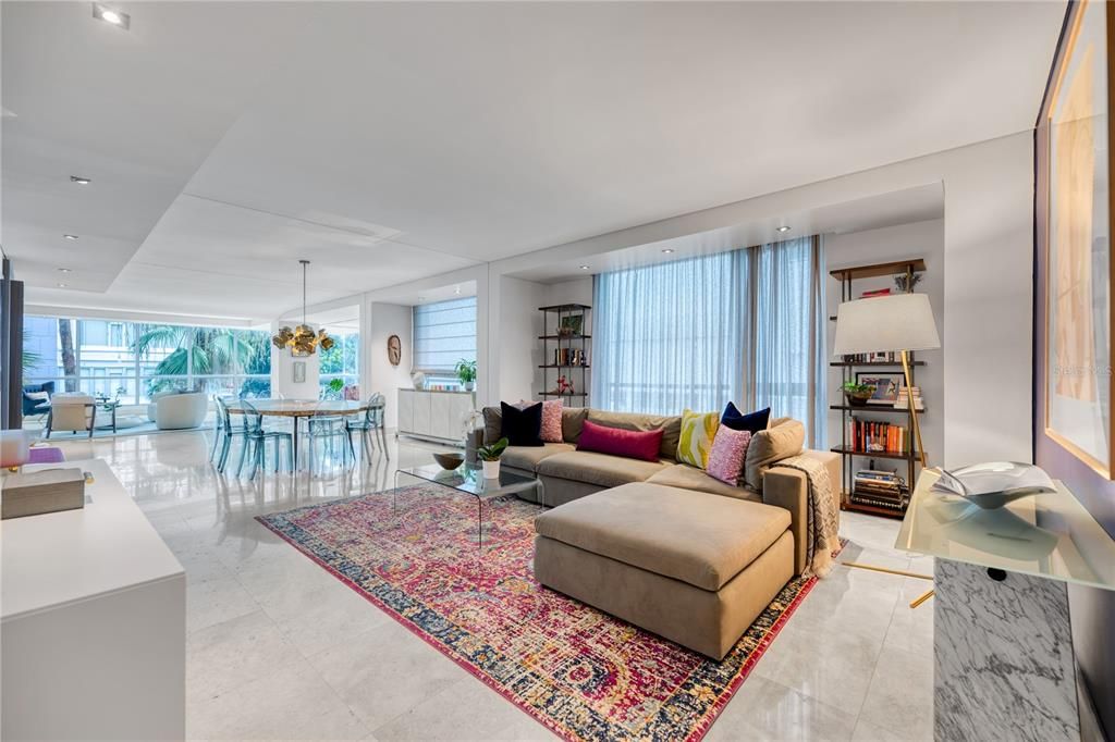 Active With Contract: $2,650,000 (4 beds, 2 baths, 4564.64 Square Feet)
