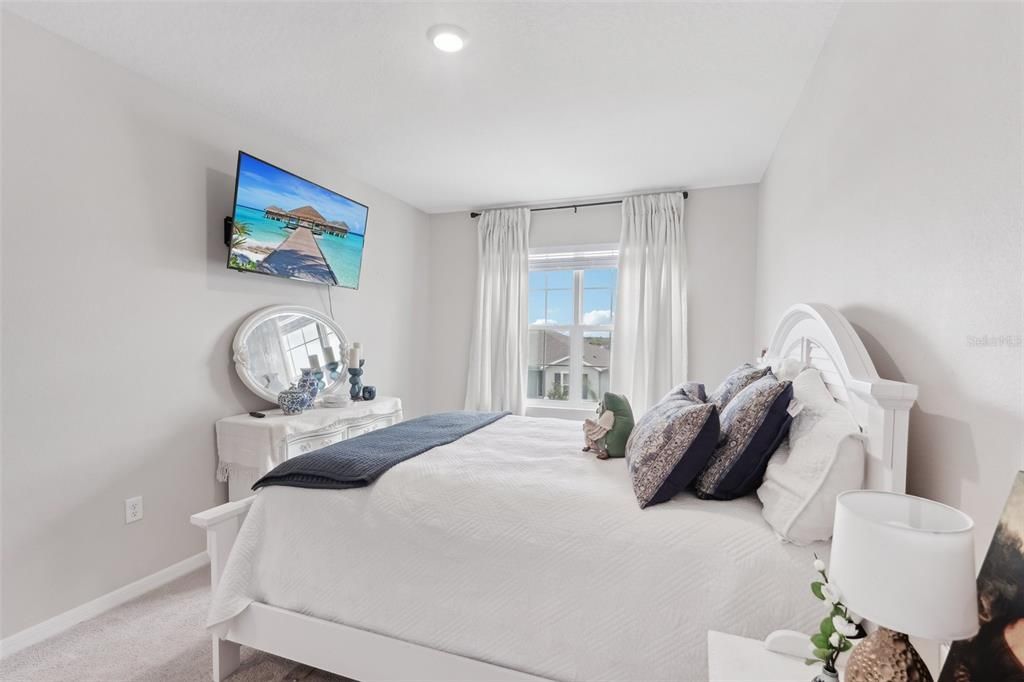 En Renta: $4,200 (4 camas, 3 baños, 3316 Pies cuadrados)