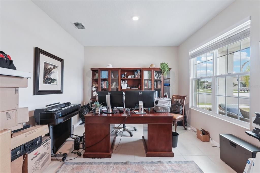 En Renta: $4,200 (4 camas, 3 baños, 3316 Pies cuadrados)