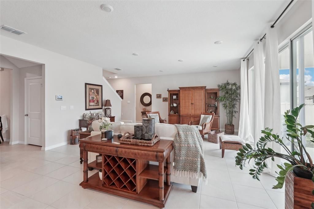 En Renta: $4,200 (4 camas, 3 baños, 3316 Pies cuadrados)