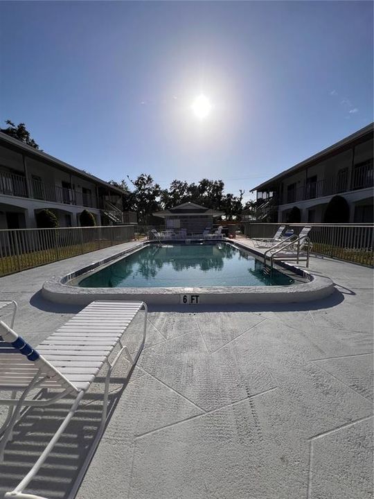 待售: $130,000 (1 贝兹, 1 浴室, 561 平方英尺)