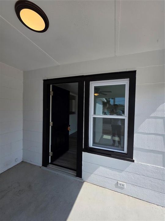 Activo con contrato: $199,400 (4 camas, 2 baños, 922 Pies cuadrados)