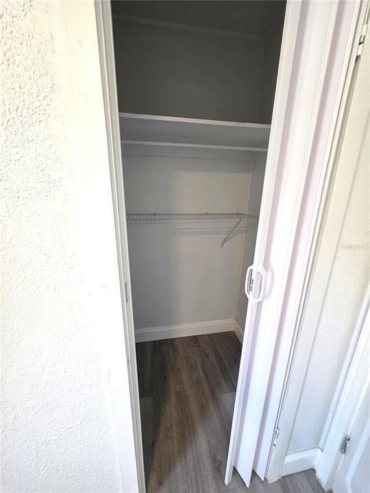 Activo con contrato: $199,400 (4 camas, 2 baños, 922 Pies cuadrados)