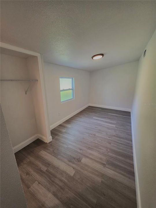 Activo con contrato: $199,400 (4 camas, 2 baños, 922 Pies cuadrados)