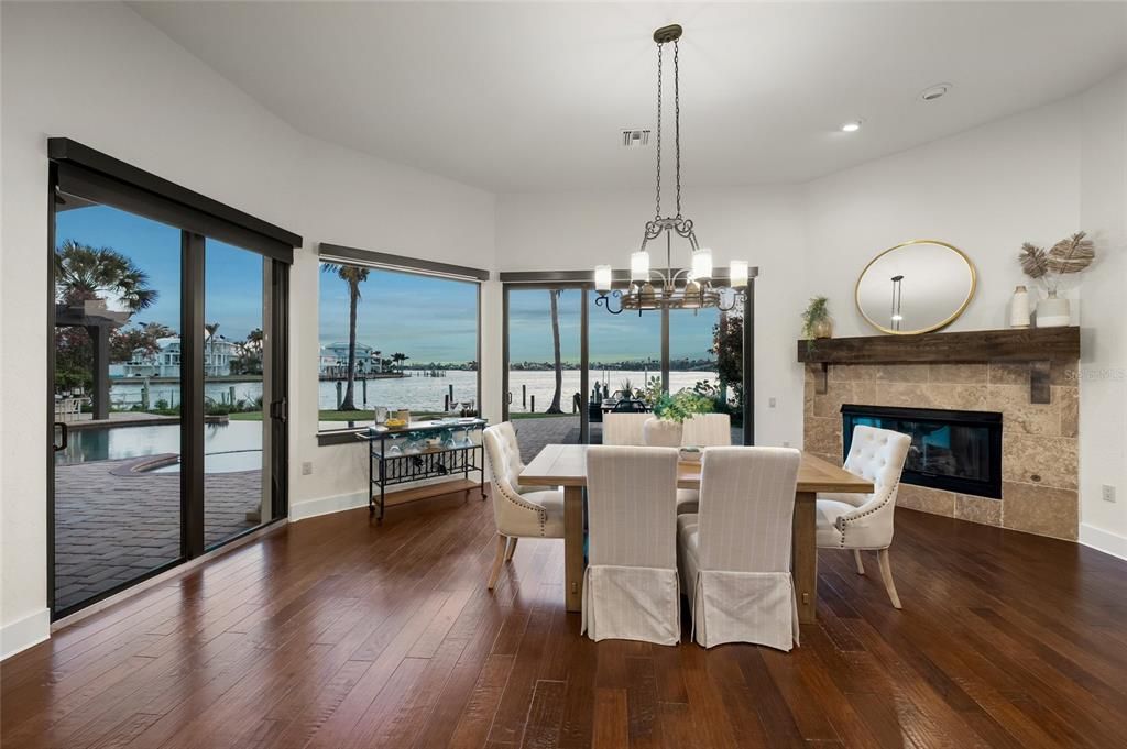 For Sale: $5,799,995 (4 beds, 4 baths, 6091 Square Feet)