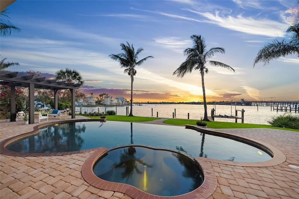 For Sale: $5,799,995 (4 beds, 4 baths, 6091 Square Feet)