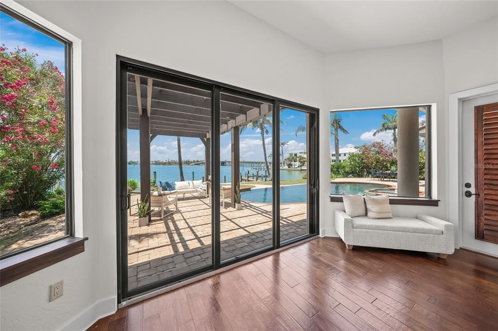 For Sale: $5,799,995 (4 beds, 4 baths, 6091 Square Feet)