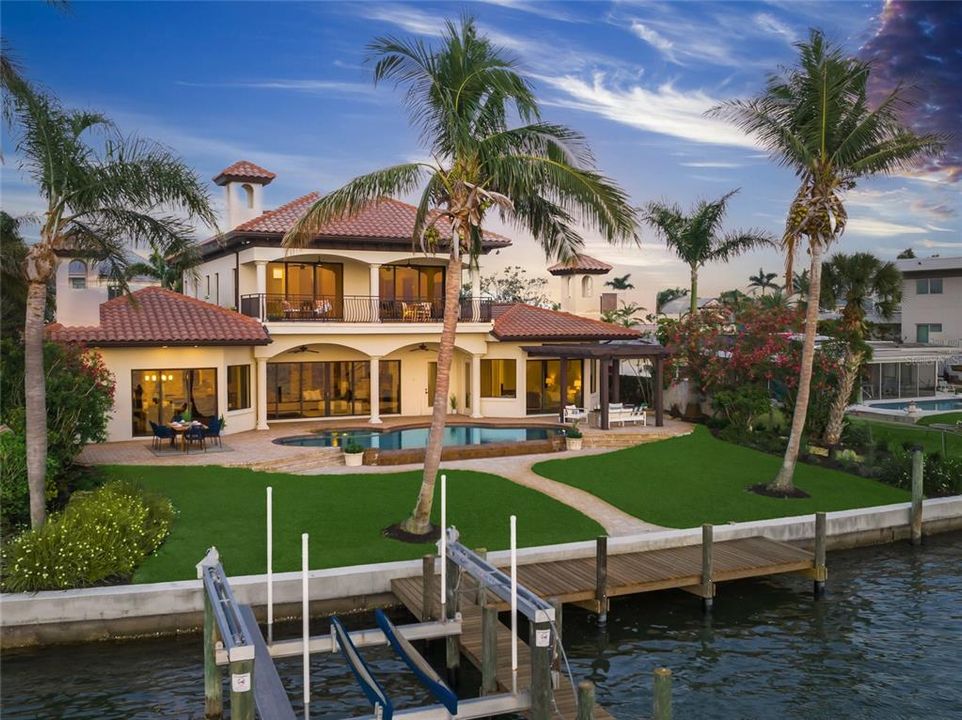 For Sale: $5,799,995 (4 beds, 4 baths, 6091 Square Feet)