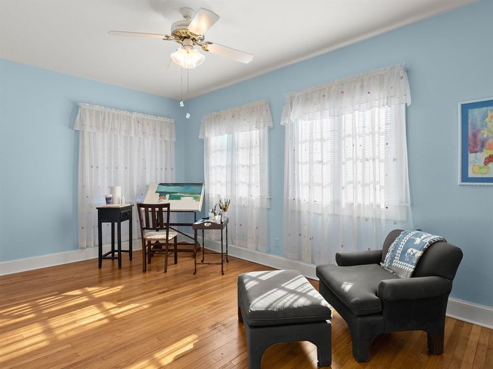 На продажу: $2,225,000 (6 спален, 5 ванн, 6283 Квадратных фут)