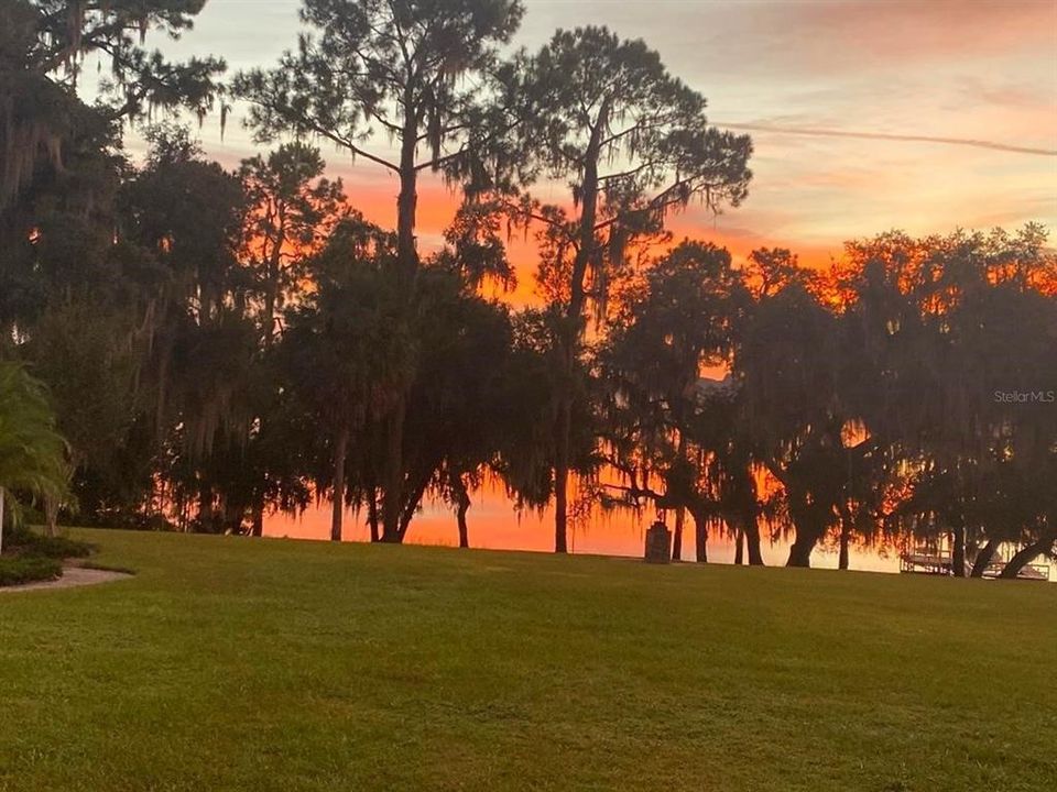 На продажу: $2,225,000 (6 спален, 5 ванн, 6283 Квадратных фут)