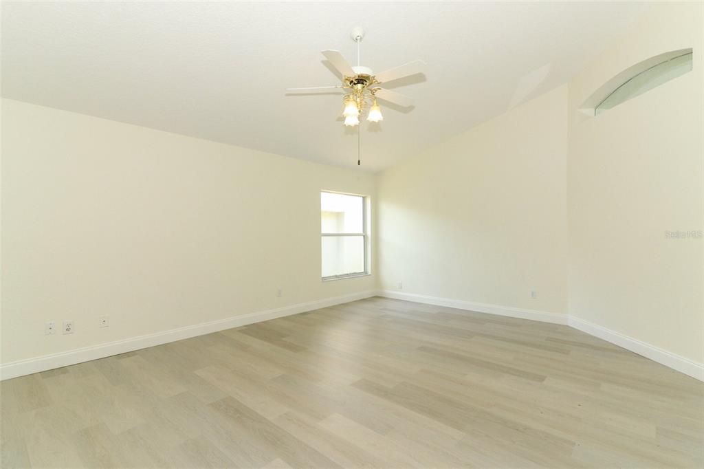 На продажу: $625,000 (3 спален, 2 ванн, 3133 Квадратных фут)