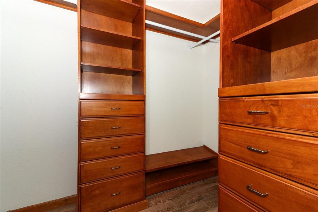 На продажу: $625,000 (3 спален, 2 ванн, 3133 Квадратных фут)