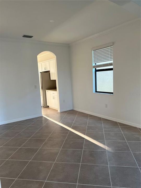 В аренду: $3,500 (5 спален, 3 ванн, 3285 Квадратных фут)