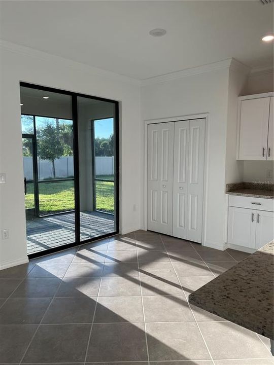 В аренду: $3,500 (5 спален, 3 ванн, 3285 Квадратных фут)