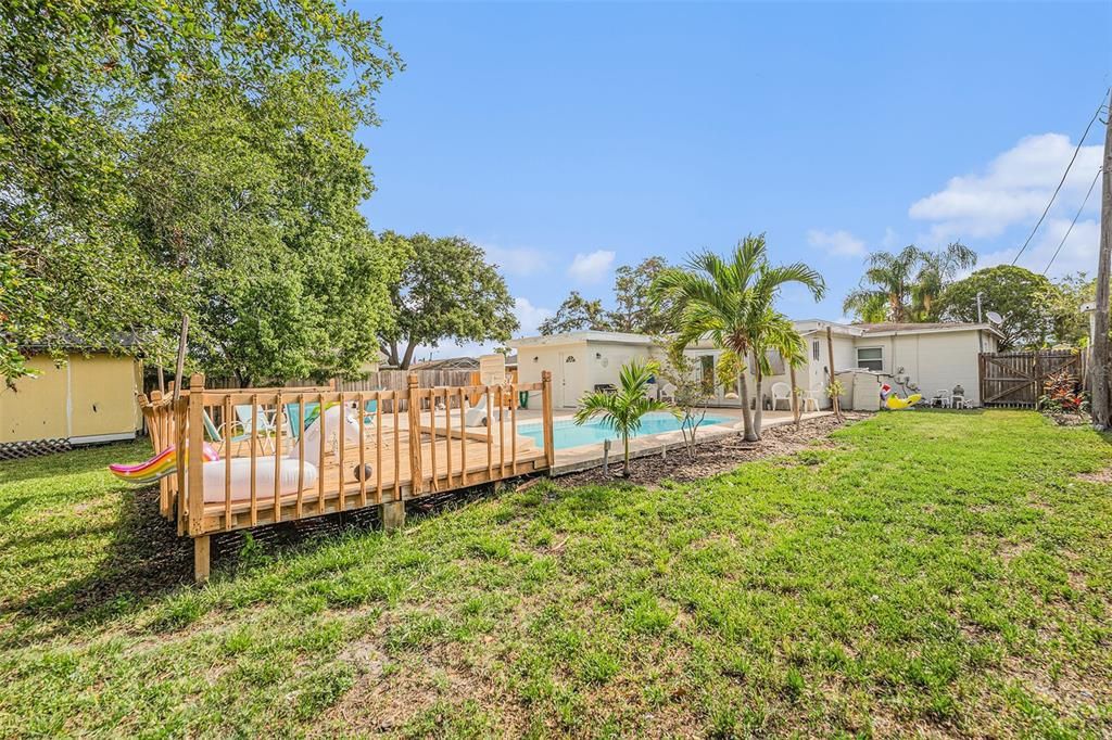 Activo con contrato: $450,000 (4 camas, 3 baños, 1819 Pies cuadrados)