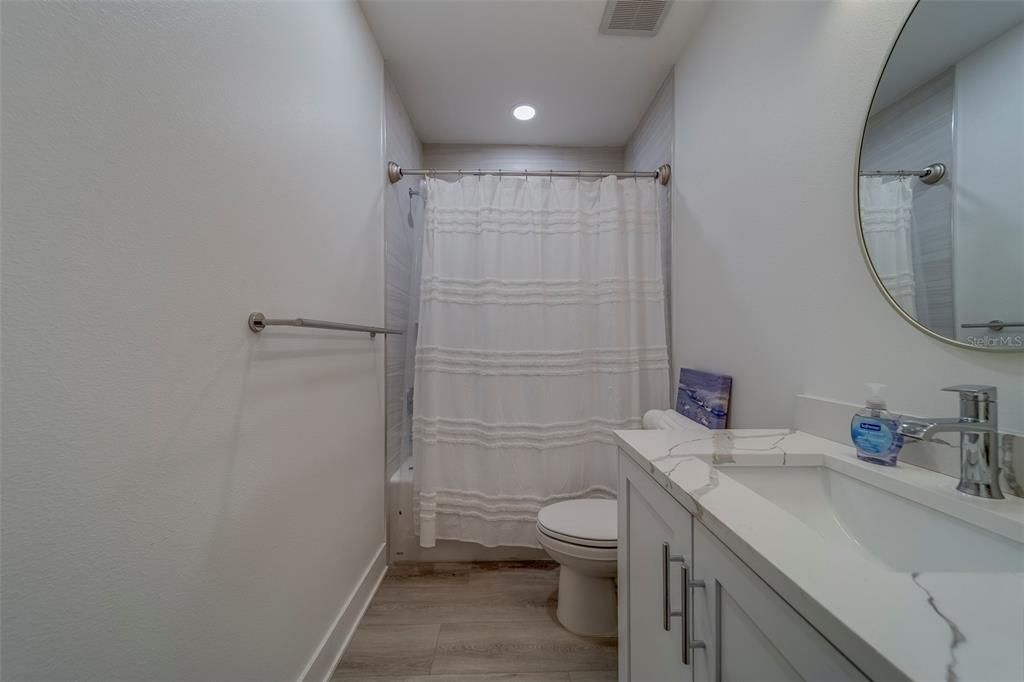 For Rent: $8,000 (3 beds, 3 baths, 1727 Square Feet)