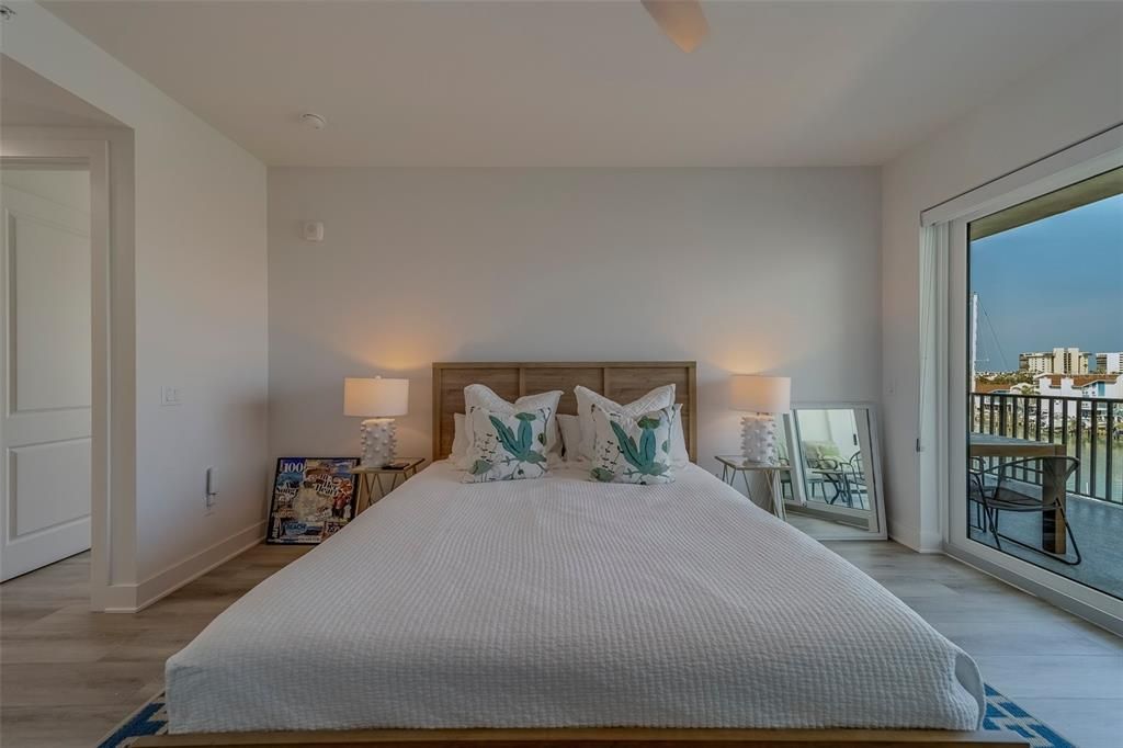 For Rent: $8,000 (3 beds, 3 baths, 1727 Square Feet)