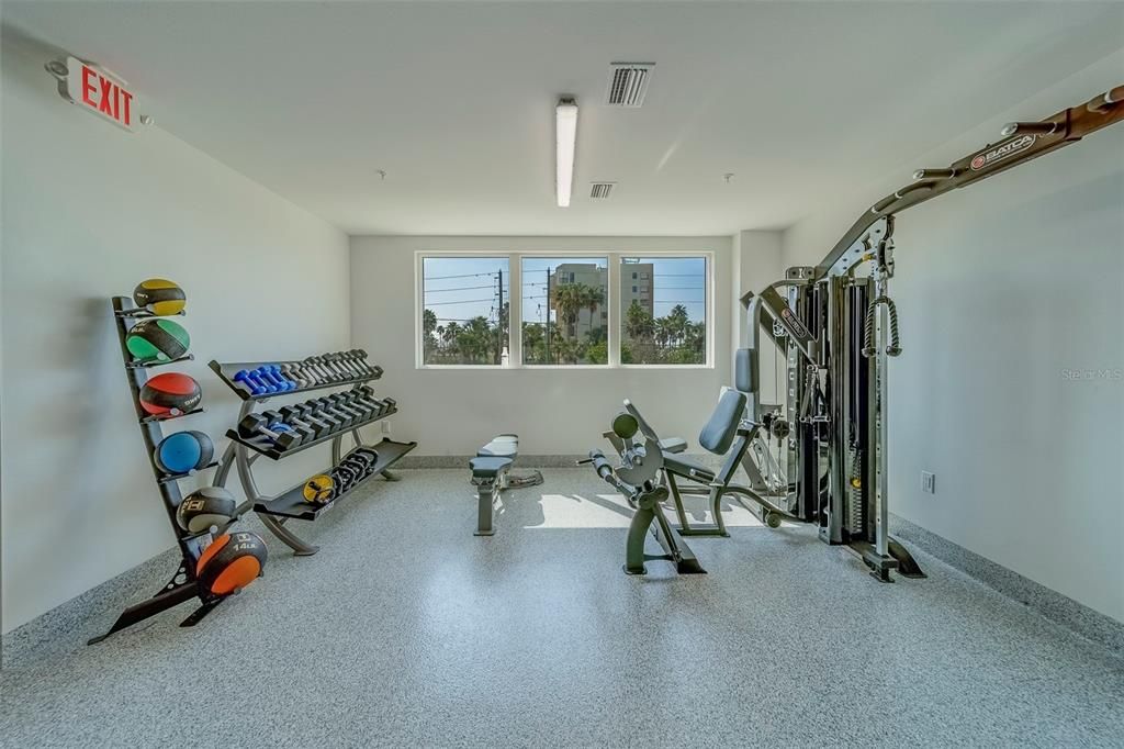 For Rent: $8,000 (3 beds, 3 baths, 1727 Square Feet)