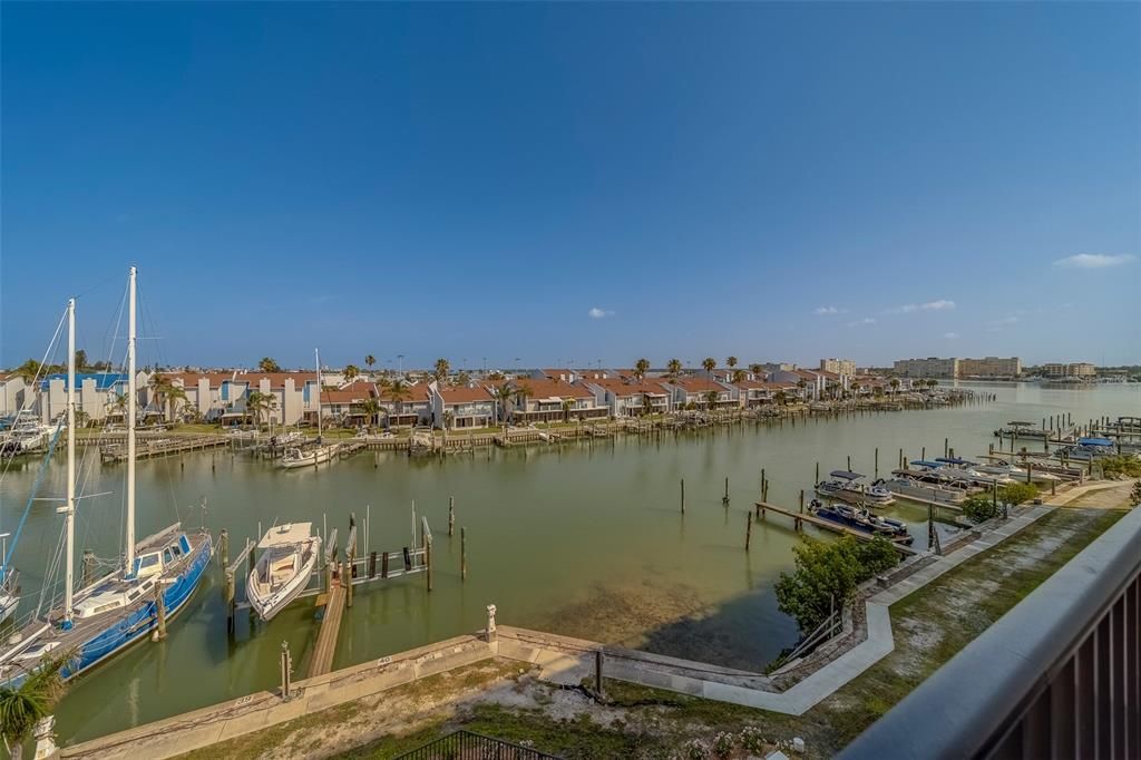 For Rent: $8,000 (3 beds, 3 baths, 1727 Square Feet)