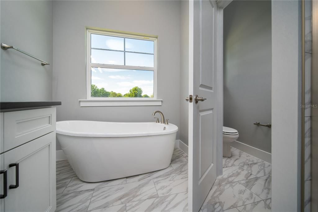 For Sale: $456,000 (4 beds, 2 baths, 2145 Square Feet)