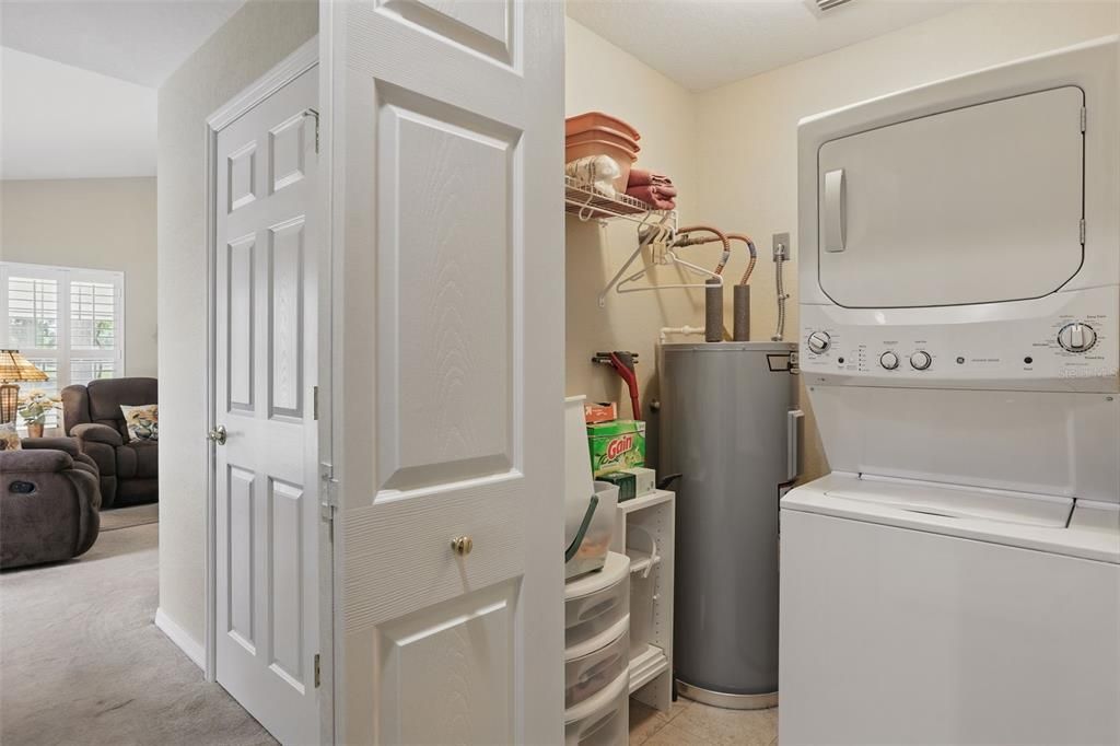 For Sale: $725,000 (4 beds, 3 baths, 2907 Square Feet)