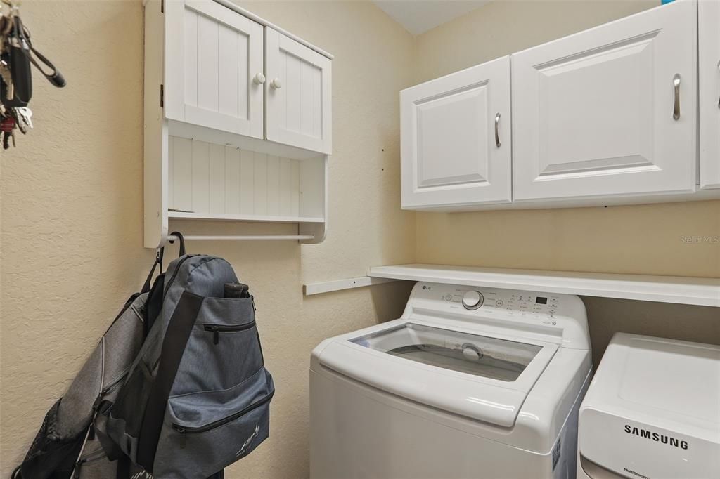 For Sale: $725,000 (4 beds, 3 baths, 2907 Square Feet)