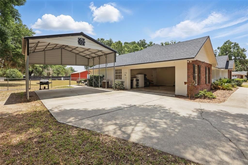 For Sale: $725,000 (4 beds, 3 baths, 2907 Square Feet)