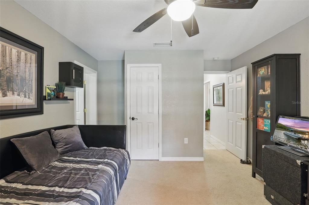 For Sale: $725,000 (4 beds, 3 baths, 2907 Square Feet)