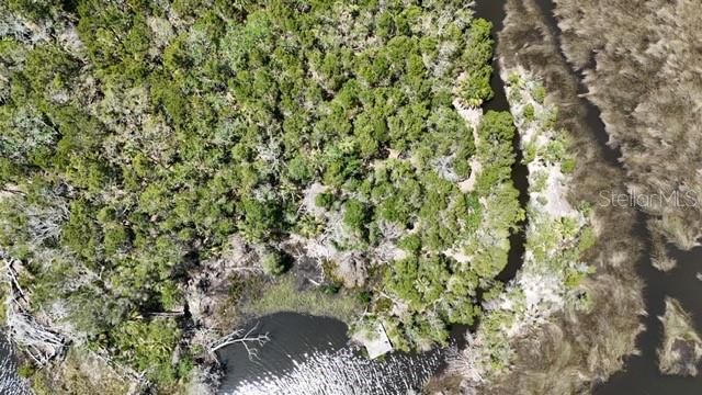 На продажу: $100,000 (40.02 acres)