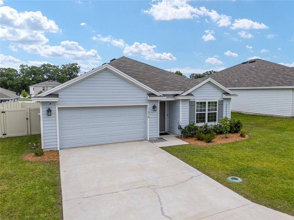 For Sale: $358,000 (4 beds, 2 baths, 1773 Square Feet)