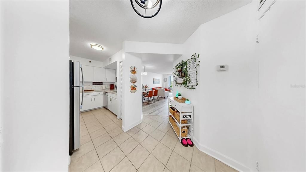 Active With Contract: $149,000 (1 beds, 1 baths, 750 Square Feet)