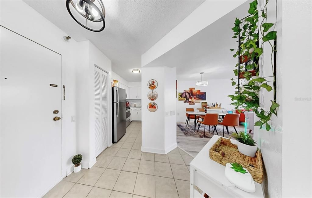 Active With Contract: $149,000 (1 beds, 1 baths, 750 Square Feet)