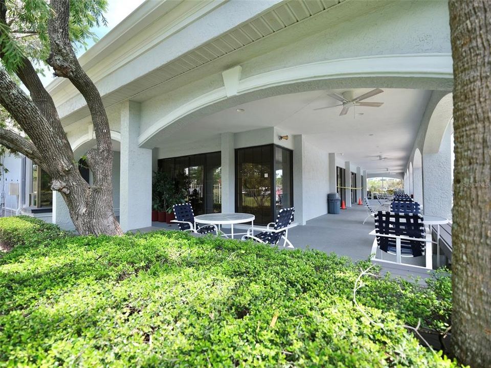 Active With Contract: $149,000 (1 beds, 1 baths, 750 Square Feet)