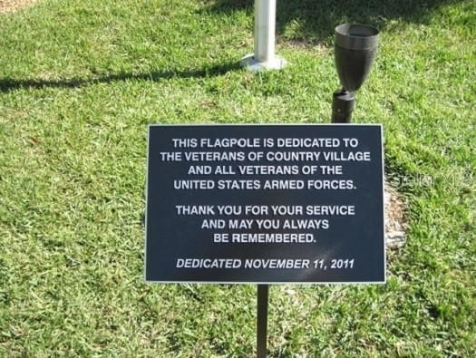 Active With Contract: $214,900 (2 beds, 2 baths, 1123 Square Feet)