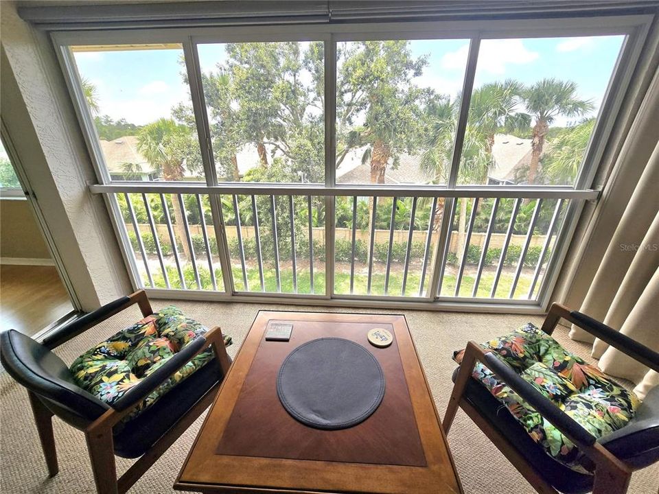 Active With Contract: $214,900 (2 beds, 2 baths, 1123 Square Feet)