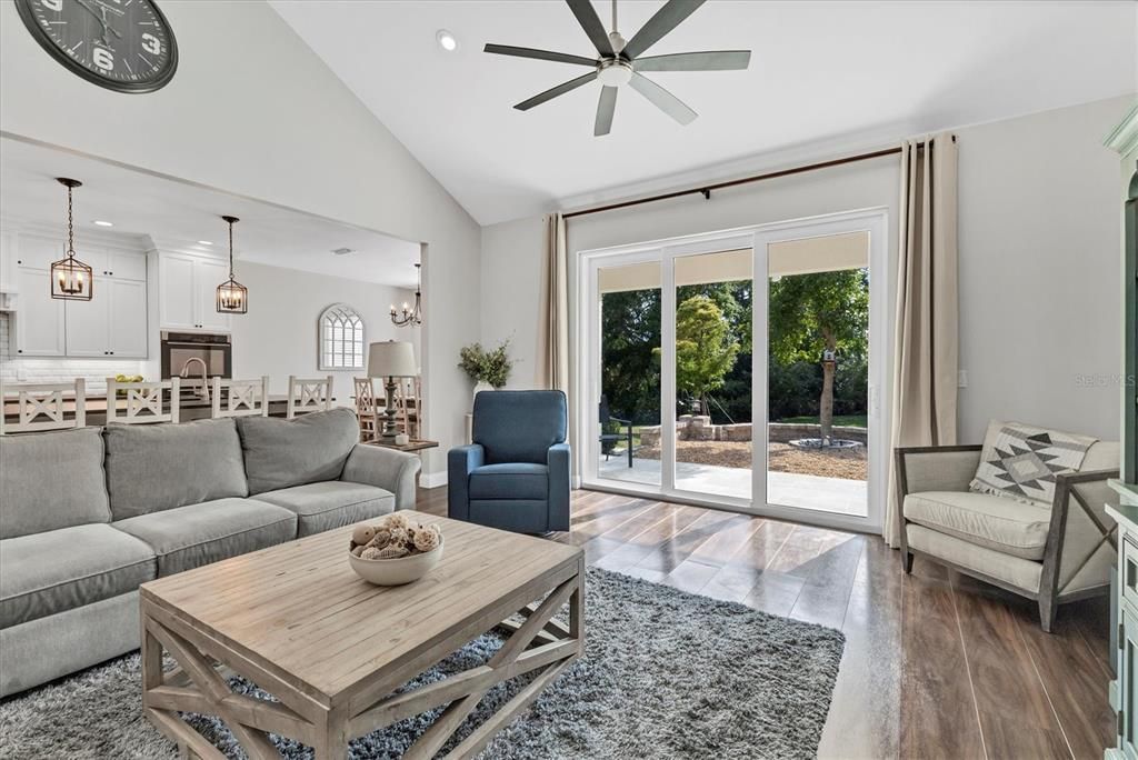 Active With Contract: $798,400 (4 beds, 3 baths, 2505 Square Feet)