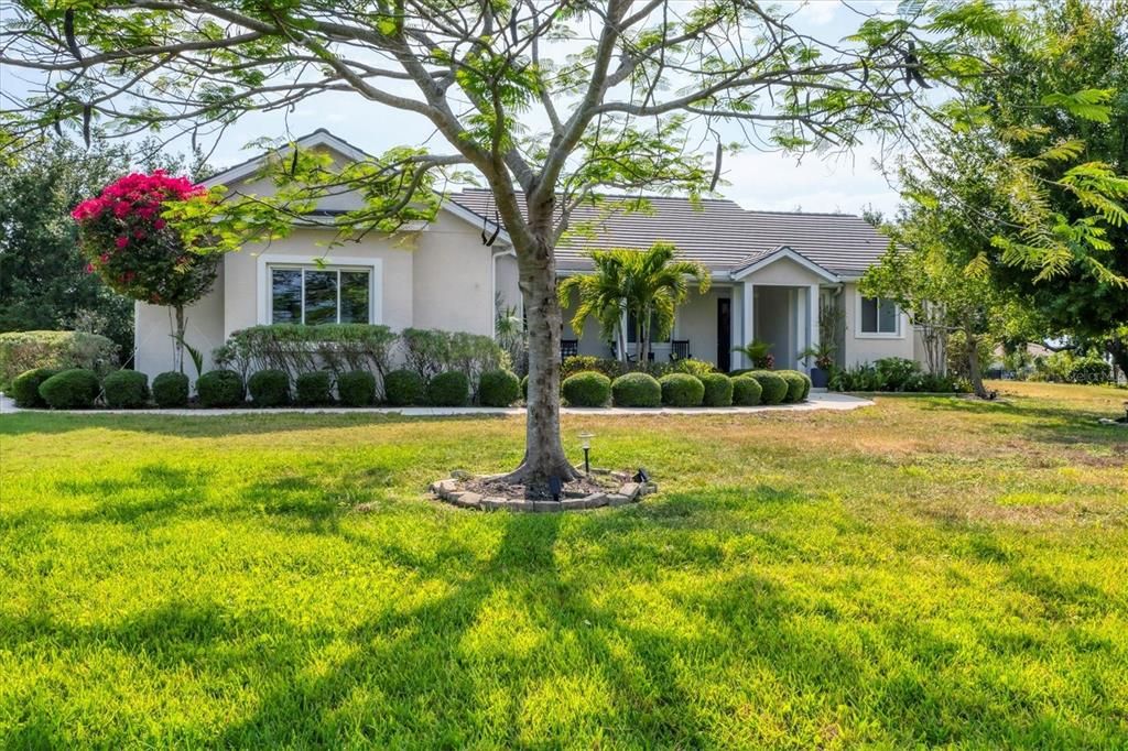 Active With Contract: $798,400 (4 beds, 3 baths, 2505 Square Feet)