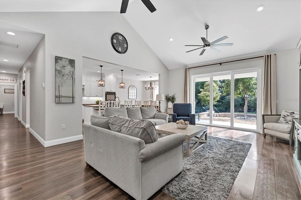 Active With Contract: $798,400 (4 beds, 3 baths, 2505 Square Feet)