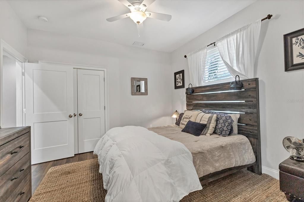 Active With Contract: $798,400 (4 beds, 3 baths, 2505 Square Feet)