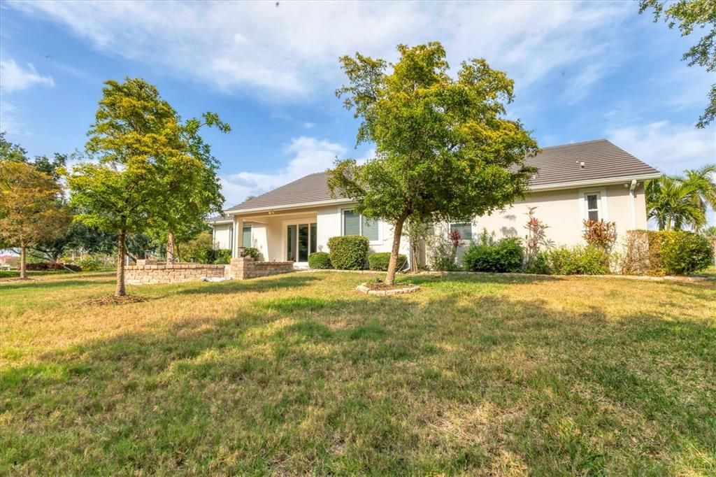 Active With Contract: $798,400 (4 beds, 3 baths, 2505 Square Feet)