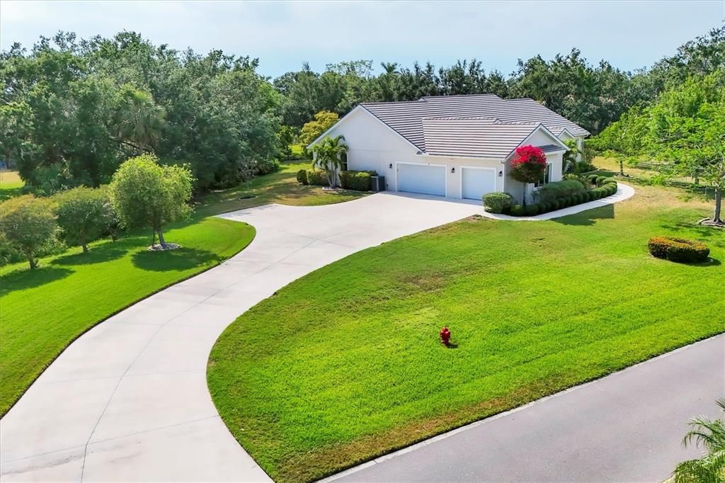 Active With Contract: $798,400 (4 beds, 3 baths, 2505 Square Feet)
