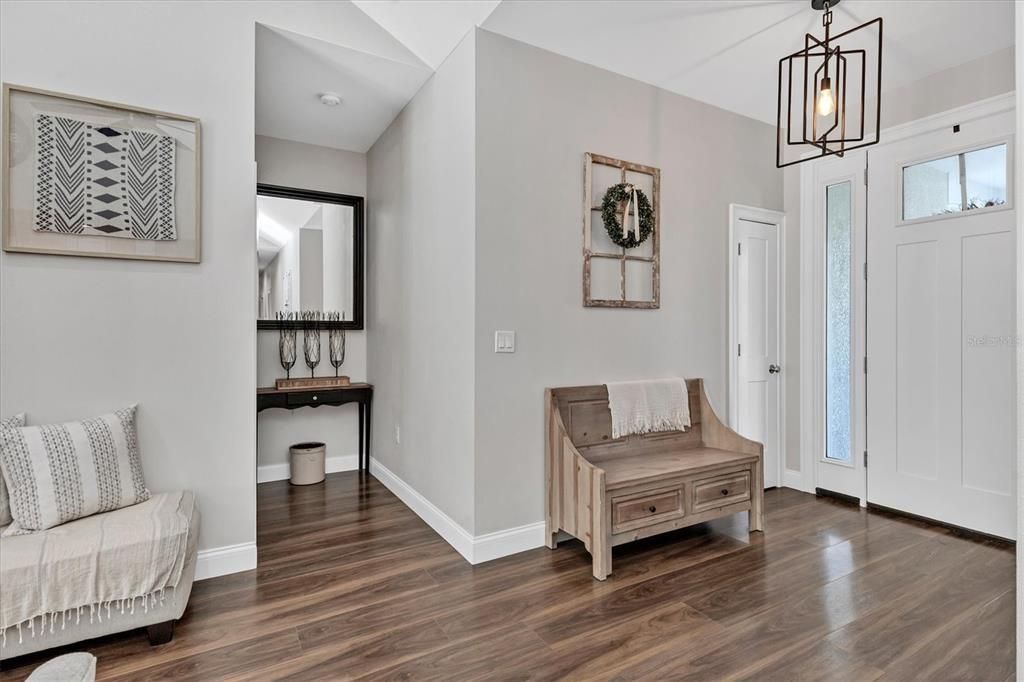 Active With Contract: $798,400 (4 beds, 3 baths, 2505 Square Feet)