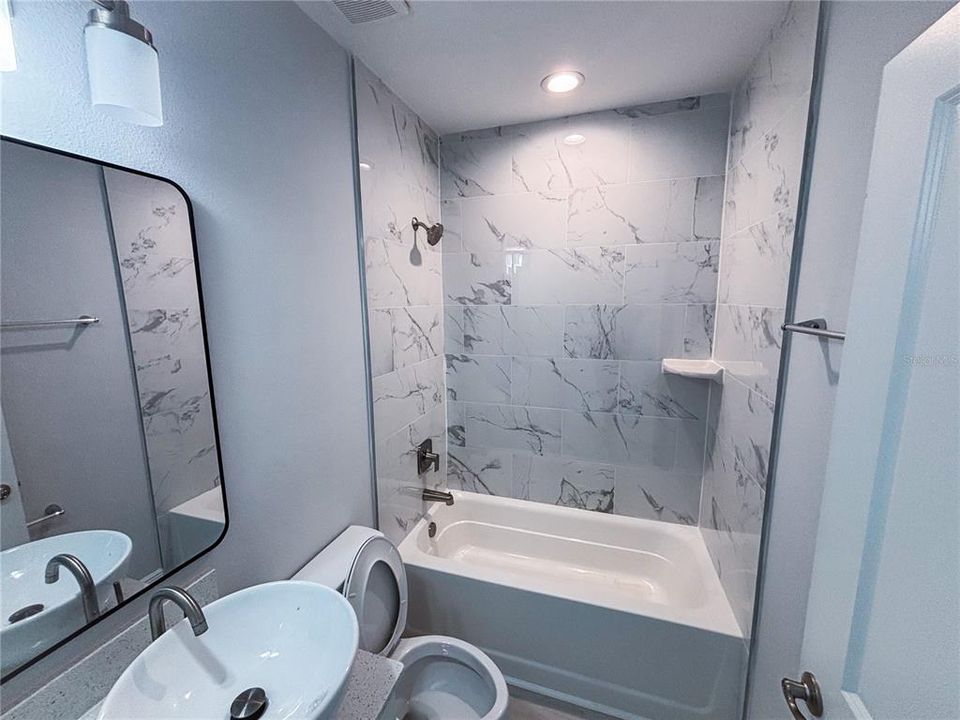 For Rent: $1,597 (3 beds, 2 baths, 1162 Square Feet)