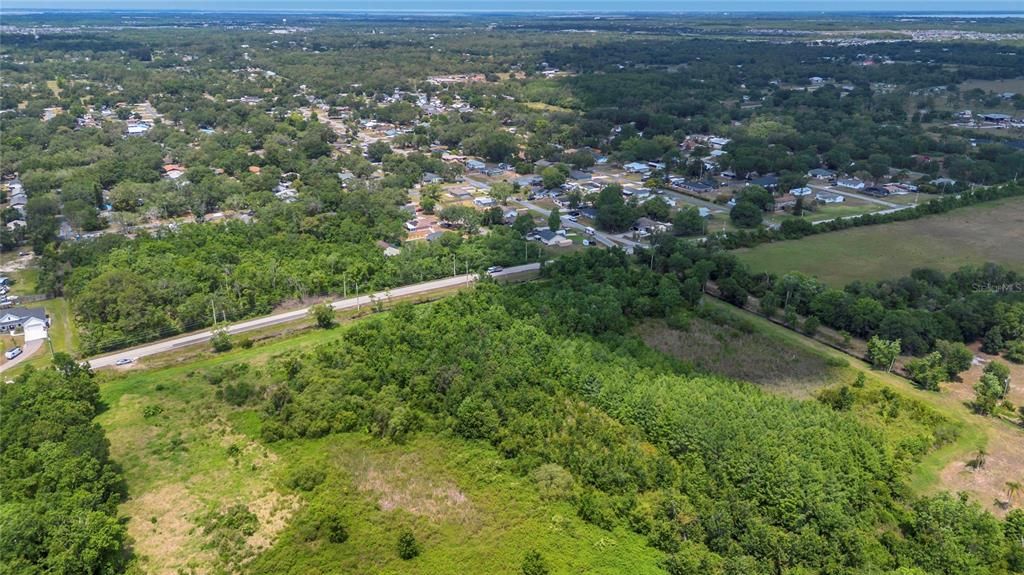 合同活跃: $325,000 (5.25 acres)