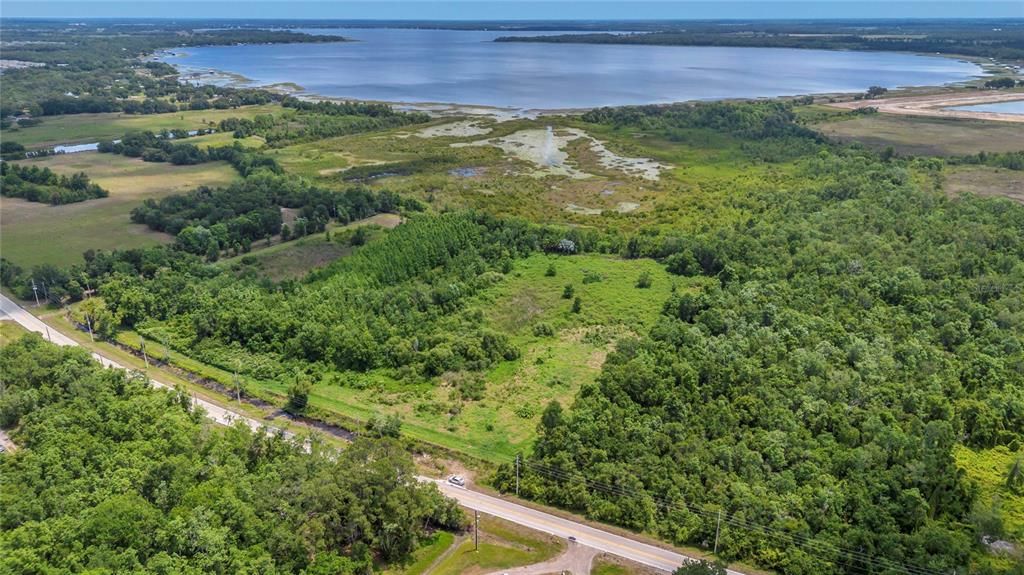 合同活跃: $325,000 (5.25 acres)