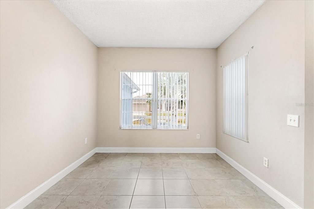 For Sale: $400,000 (4 beds, 3 baths, 2318 Square Feet)