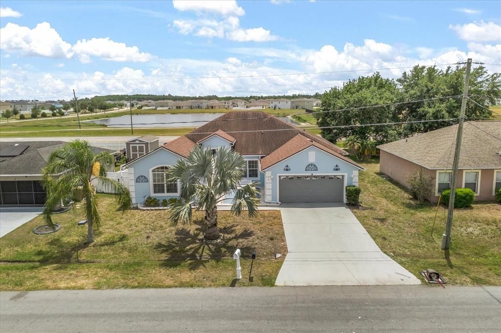 For Sale: $400,000 (4 beds, 3 baths, 2318 Square Feet)