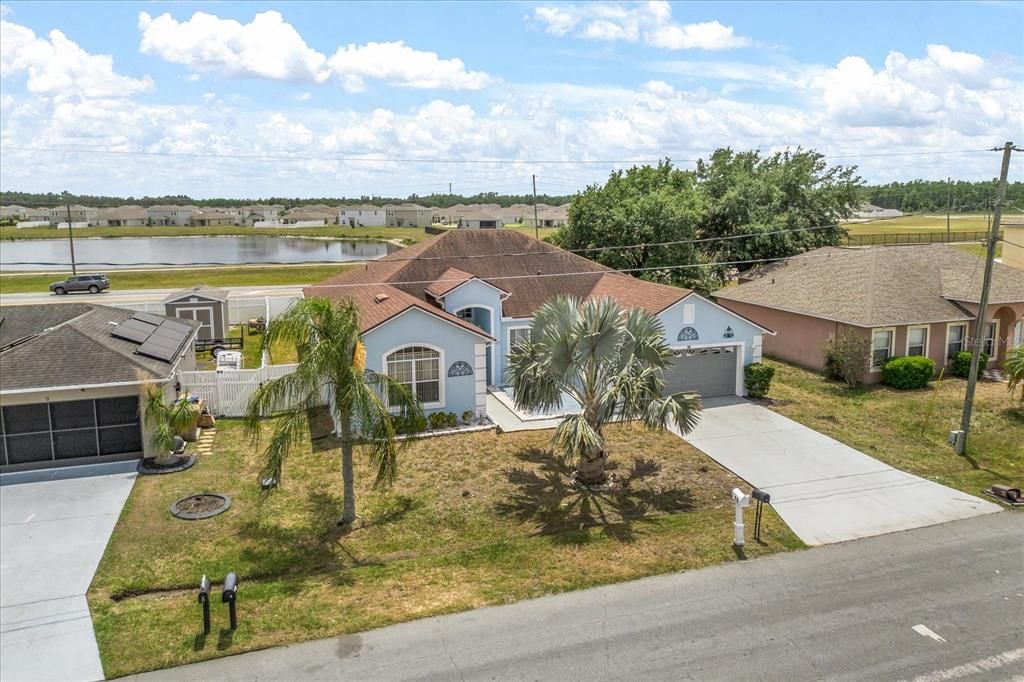 For Sale: $400,000 (4 beds, 3 baths, 2318 Square Feet)